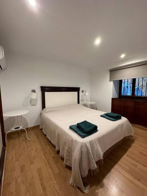 Apartamento Patio Sevillano Frente Catedral Extérieur photo