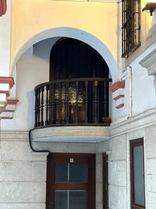 Apartamento Patio Sevillano Frente Catedral Extérieur photo
